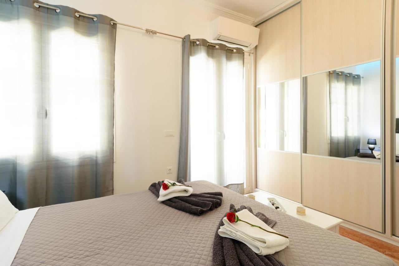 Luxury Lake View Center House Agios Nikolaos  Exterior photo